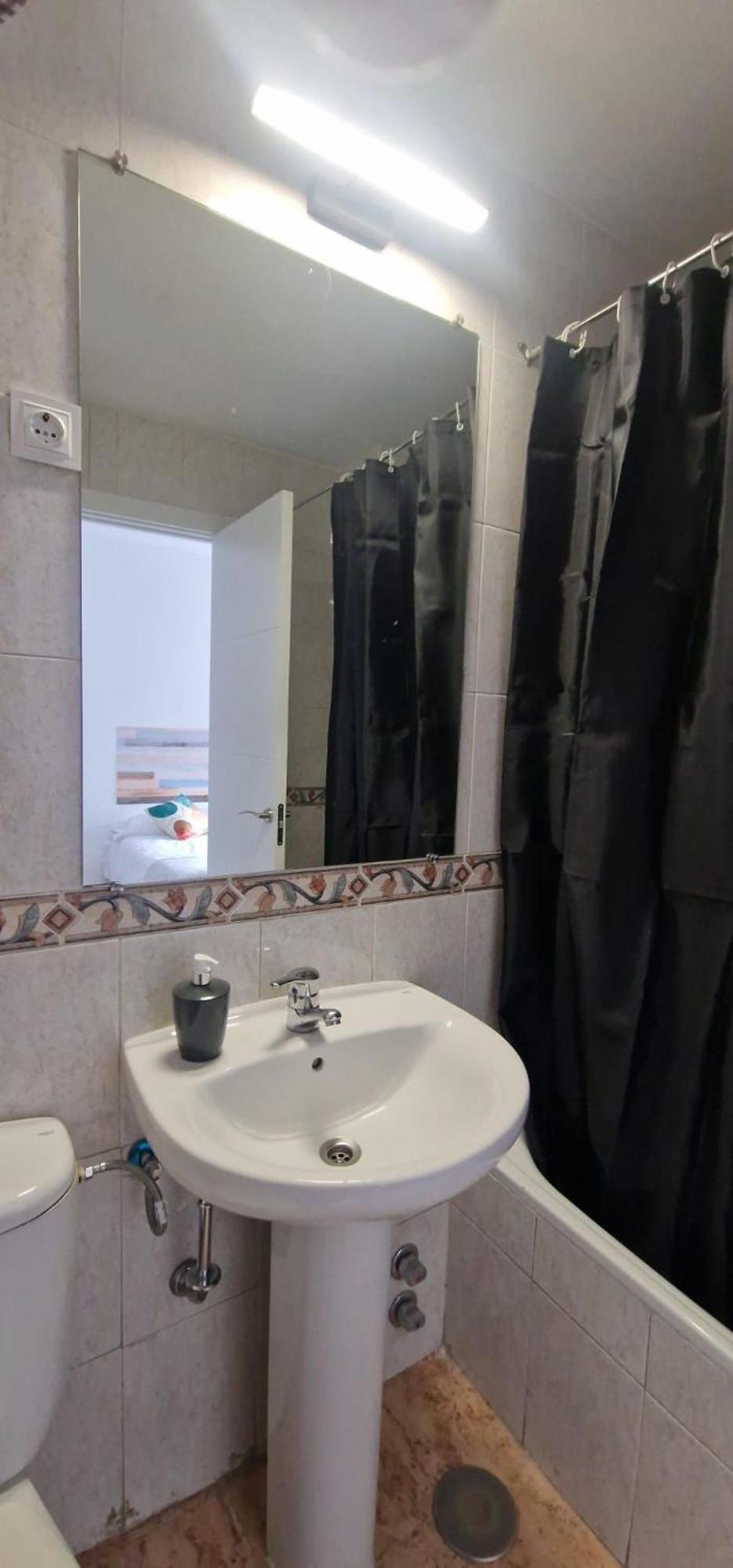 Hostal El Torero Alcalá de Henares Exterior foto